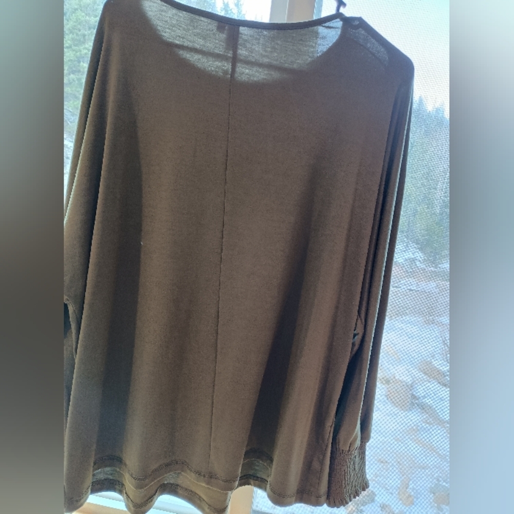 Olive Green Women's Top - Picture 4 of 4